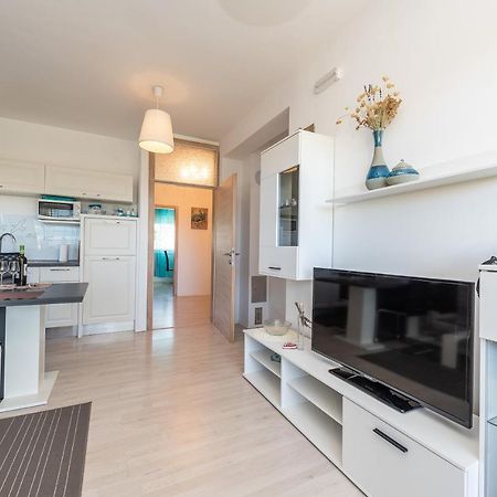Antonio Apartments Sukosan Bagian luar foto