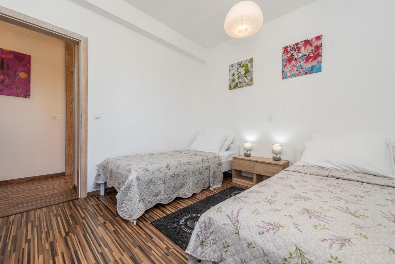 Antonio Apartments Sukosan Bagian luar foto