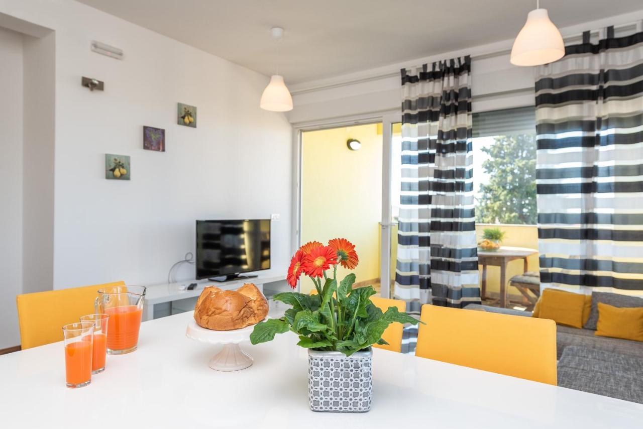 Antonio Apartments Sukosan Bagian luar foto