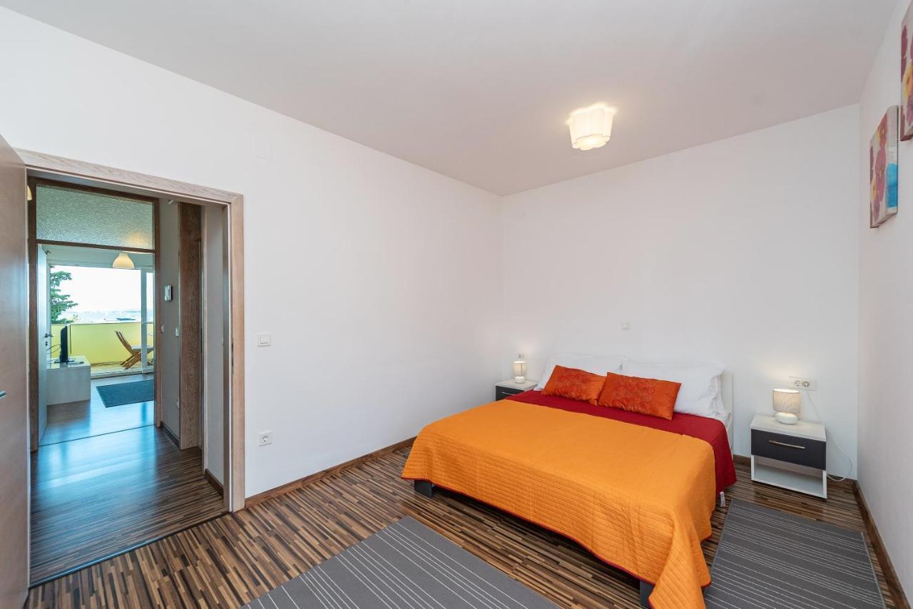 Antonio Apartments Sukosan Bagian luar foto