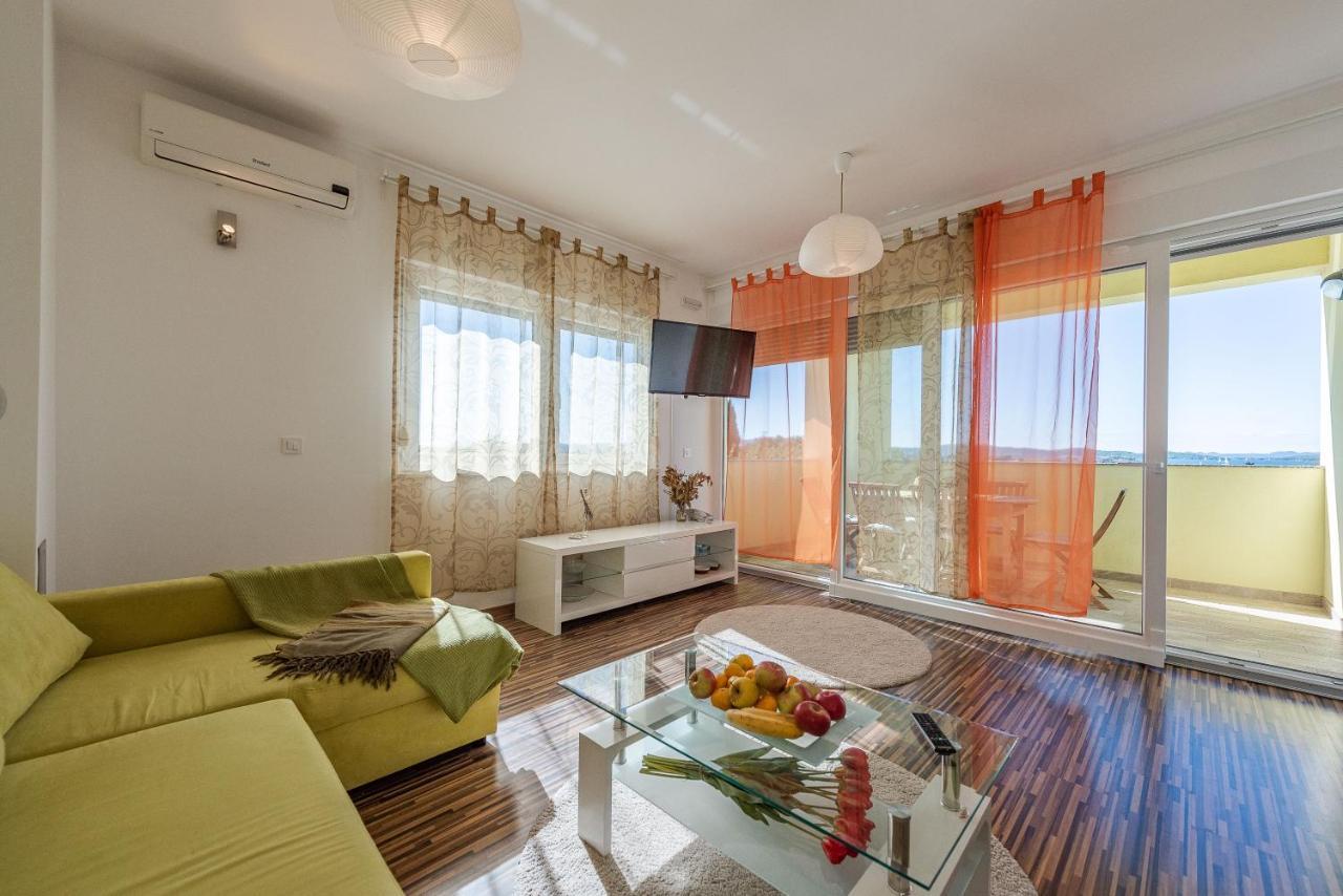 Antonio Apartments Sukosan Bagian luar foto